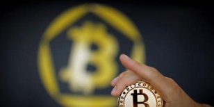 比特币连续第三天下跌 美日举措再次引发监管担忧